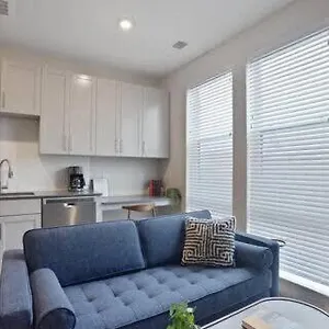 Cozysuites Spacious Sdo, Lawrenceville , Pittsburgh United States